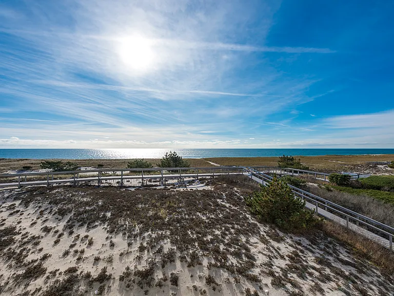 265 Dune Rd #68 — Photo 23