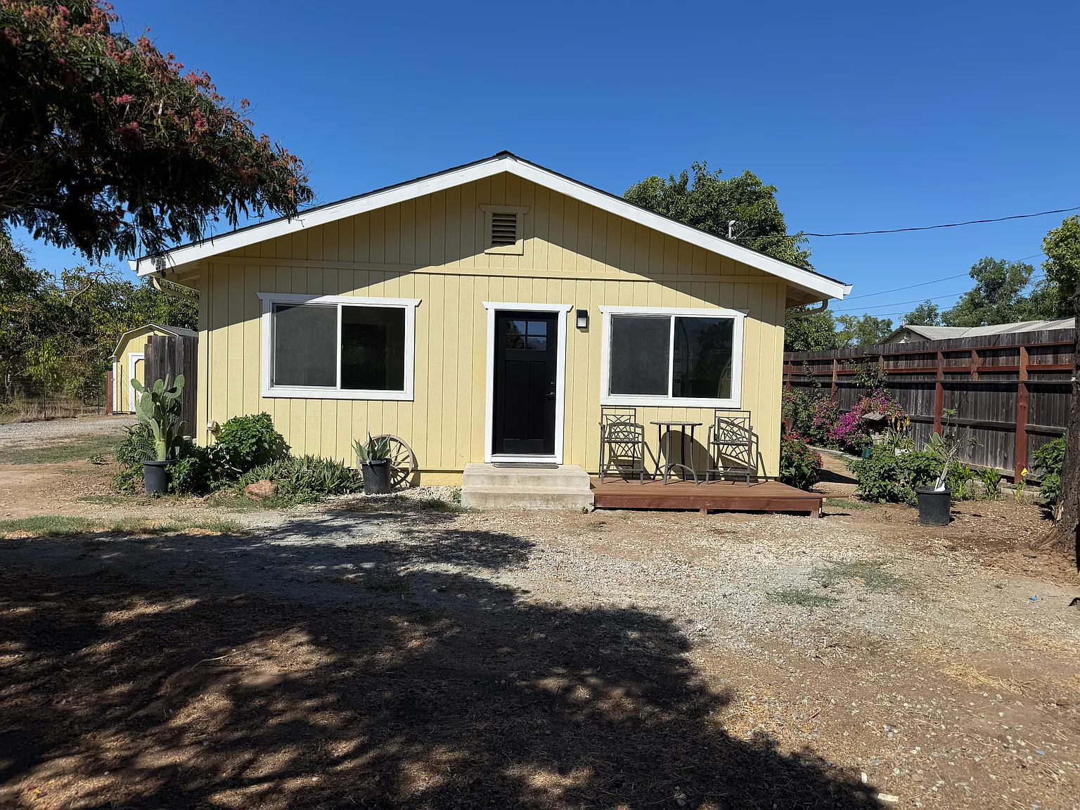 2 bed, 1000 sqft, $3,600 — Photo 1