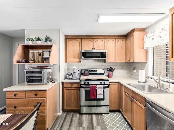 303 S Recker Road #81, Mesa, AZ 85206