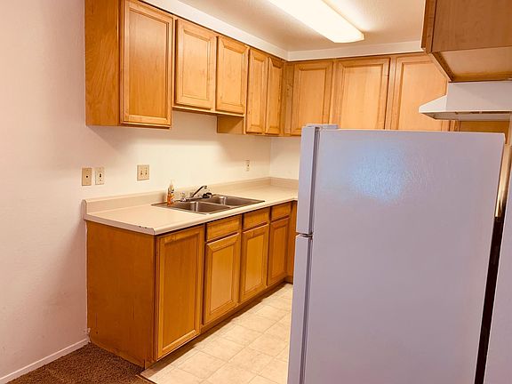 2nd image of 2516 98th Street Ct S