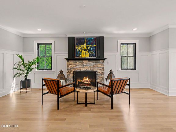 5th image of 29 Orchard Pl