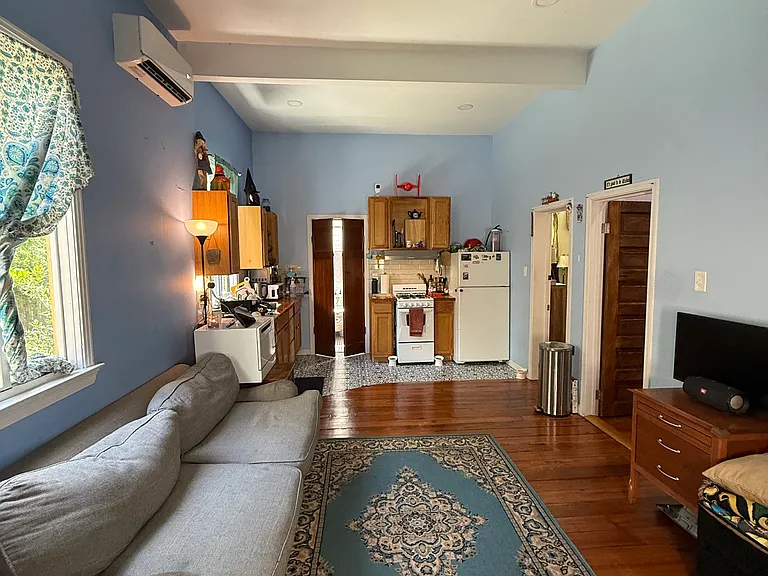 3313 Saint Claude Ave #B — Photo 3