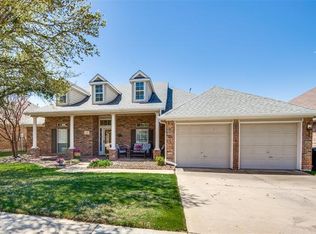 1117 Postwood Dr, Corinth, TX 76210