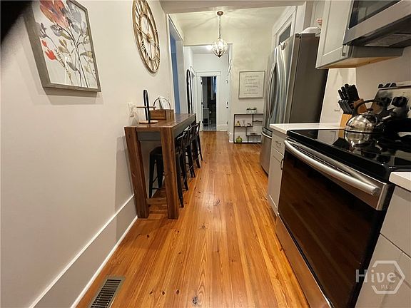 3rd image of 210 E State Street