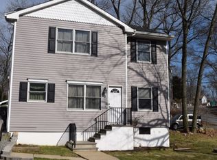 323 Knox Way, Hopatcong, NJ 07843