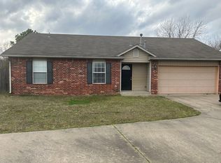 2320 S Hickory St, Sapulpa, OK 74066