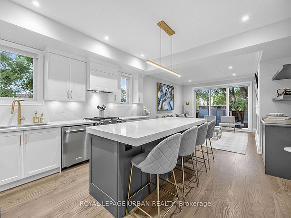 5th image of 287 Glebemount Ave