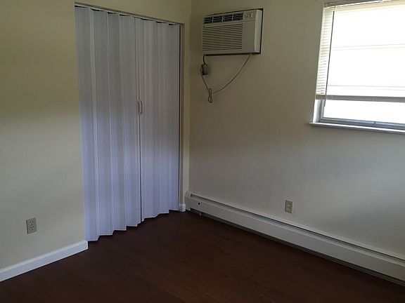 4th image of 3302 Camvic Ter APT 9