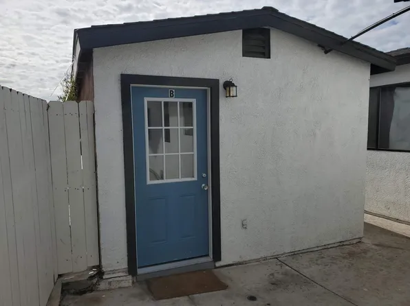 4827 Auburn Dr #B, San Diego, CA 92105