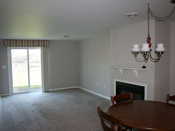 5th image of 904 Stonegate Ct