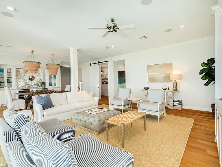 9680 Airways Ln — Photo 22