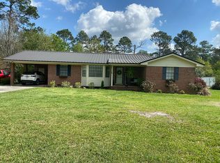 134 Seminole Dr, Moultrie, GA 31768