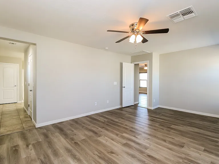 10826 E Calypso Ave — Photo 12