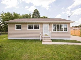 803 Downing Ave, Waterloo, IA 50701