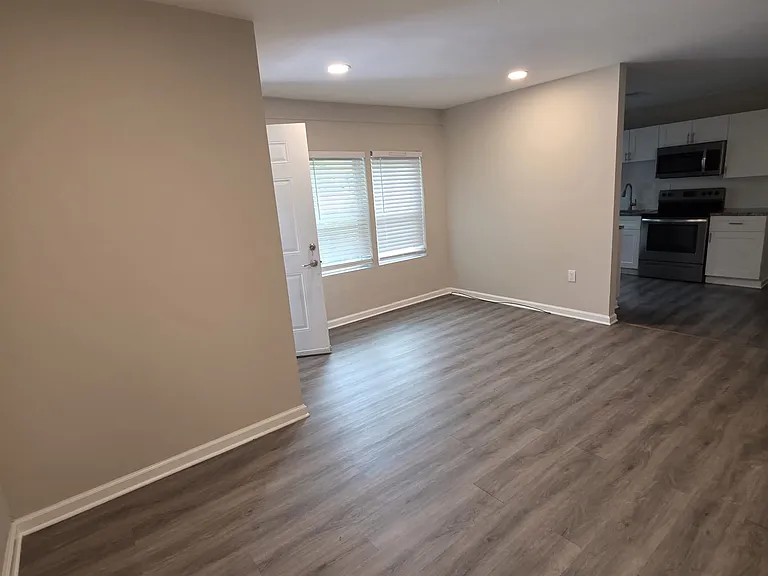 5622 Edith St #5622 — Photo 5