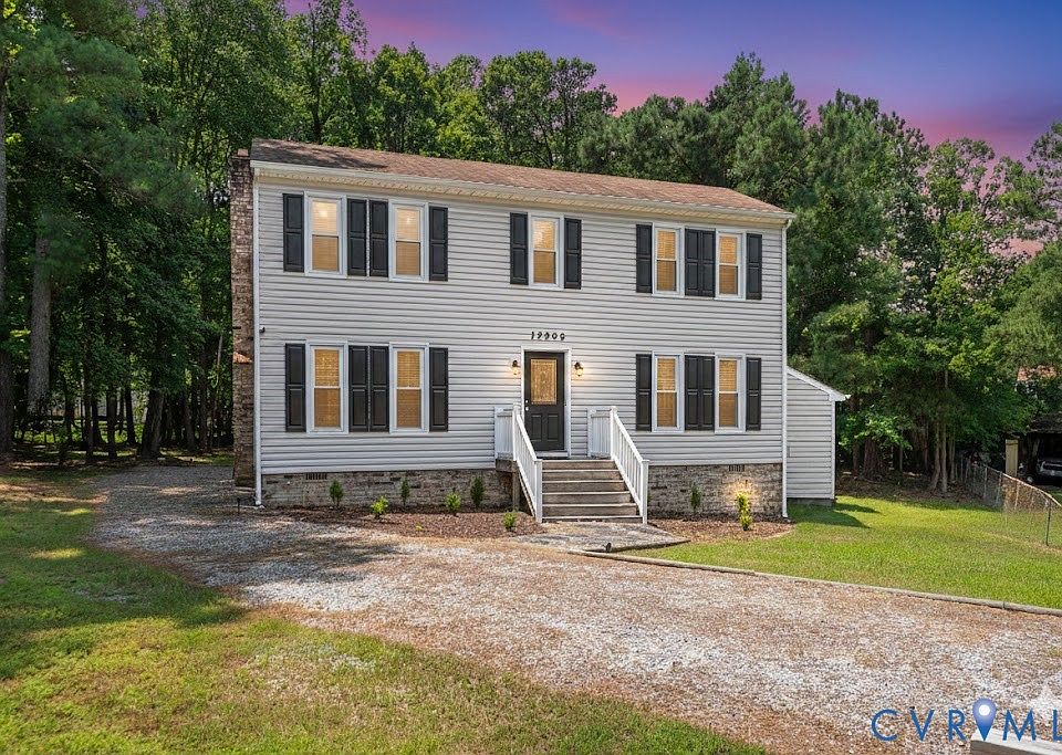 1st image of 12305 Leesburg Cir