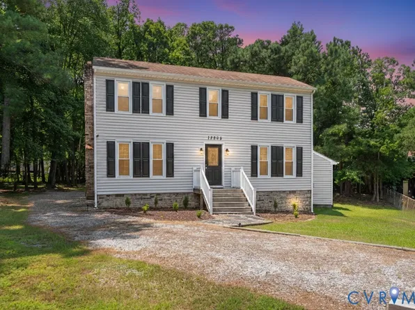 12305 Leesburg Cir, Midlothian, VA 23112