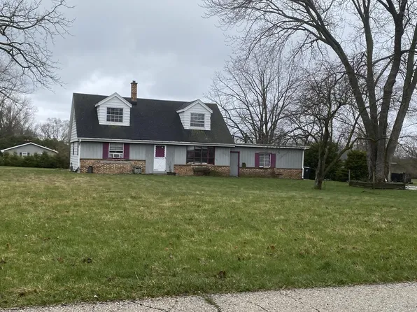 S106W22865 River AVENUE, Big Bend, WI 53103
