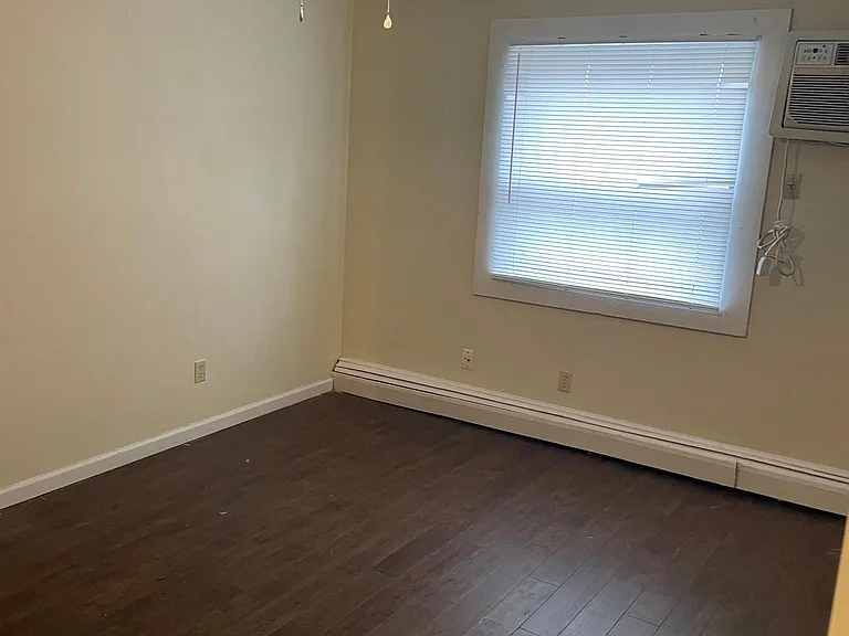 2317 Ohio Ave #12 — Photo 2