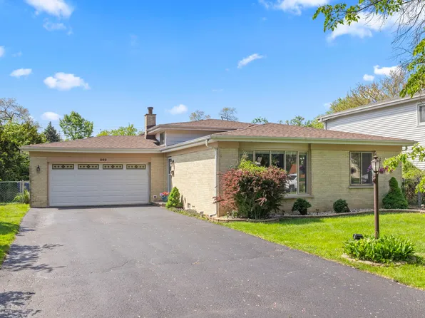 202 E Julia Dr, Villa Park, IL 60181