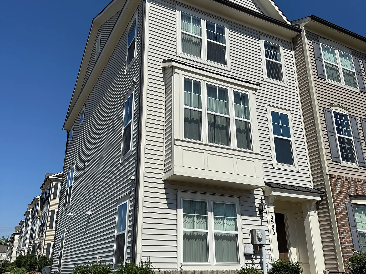 5585 Peregrine Way — Photo 1