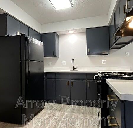 2nd image of 2323 T St #4