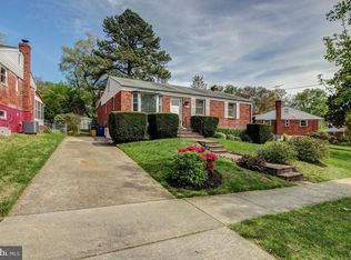 11803 Rocking Horse Rd, Rockville, MD 20852