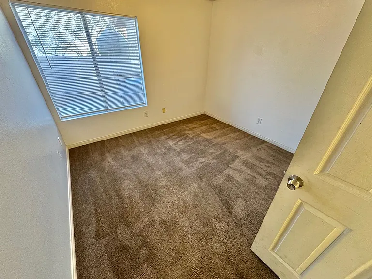 2514 Quail Canyon Ave — Photo 8