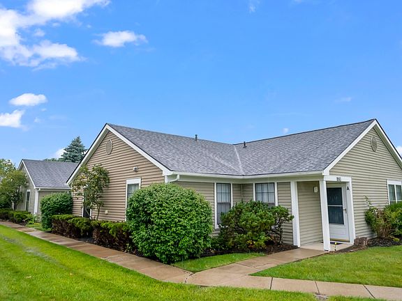 4th image of 1093 Coventry Way #C