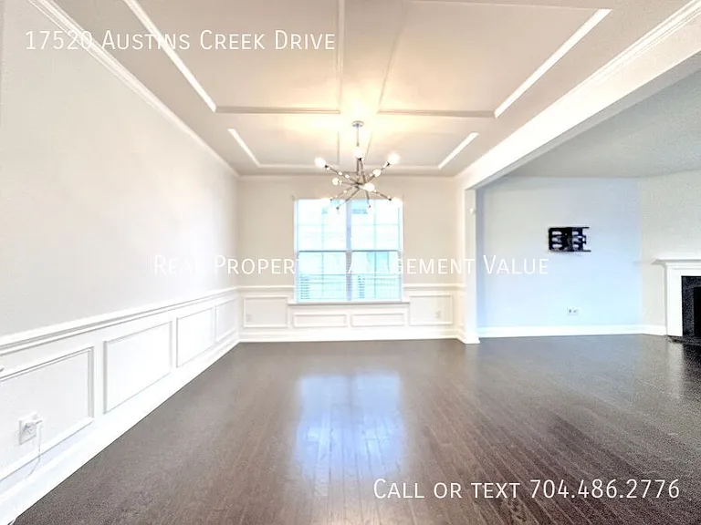 17520 Austins Creek Dr — Photo 10