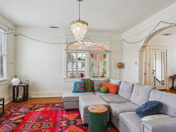2nd image of 1519 Leda Ct