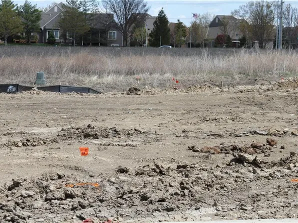 11593 S Millridge St, Olathe, KS 66061