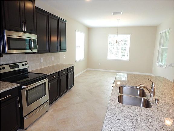 5th image of 15302 Las Olas Pl