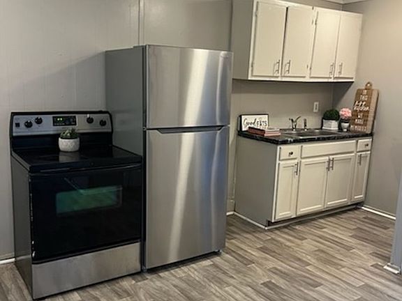 3rd image of 430 Osceola St APT 12