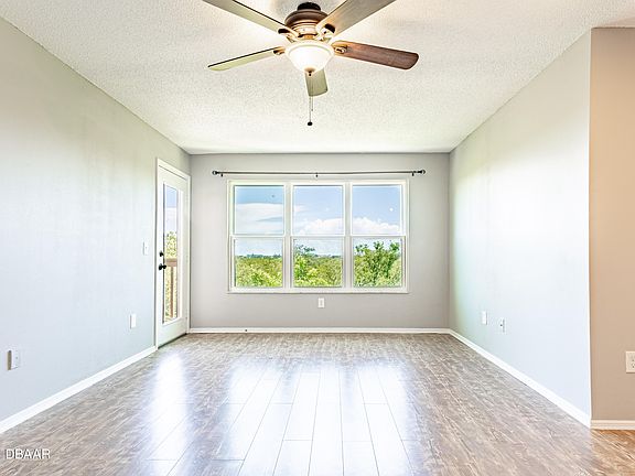 4th image of 1401 S Palmetto Ave APT 815