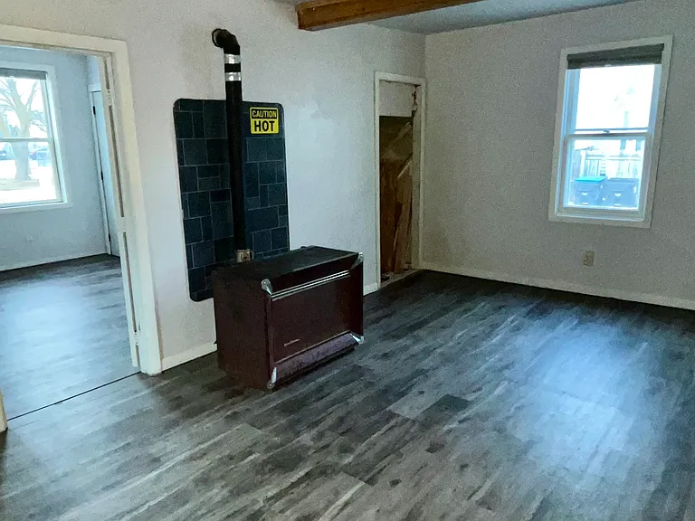 510 Walnut St #1 — Photo 11