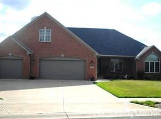 6035 W Richman Dr, New Palestine, IN 46163