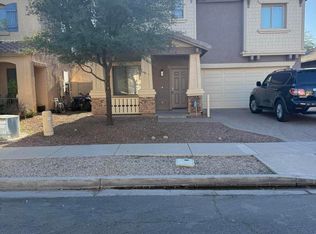 2014 S Falcon Dr, Gilbert, AZ 85295