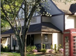 1 Hampton Ct, Mashpee, MA 02649