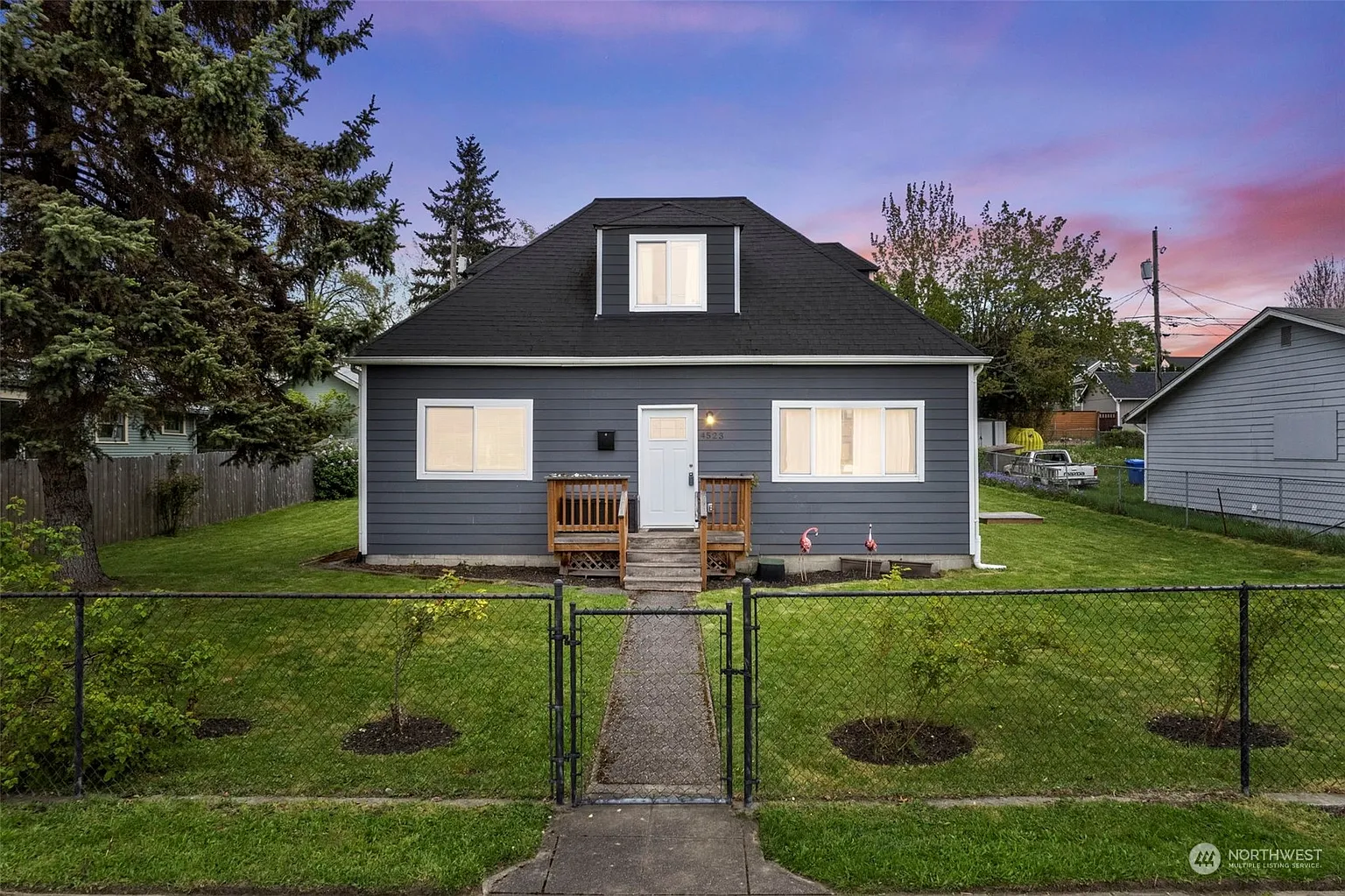 4523 S M Street photo 1