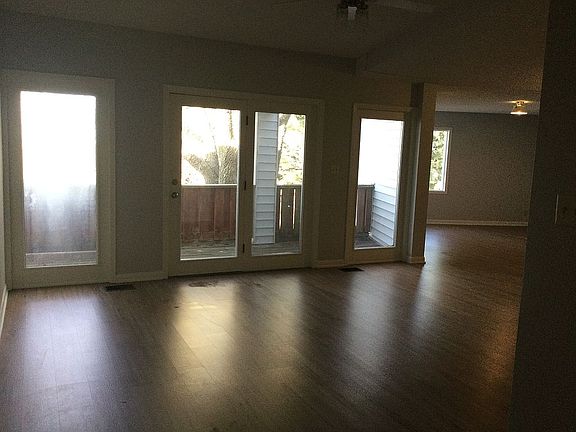 3rd image of 1126 County Road X APT 10A