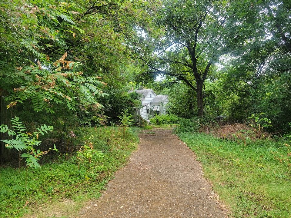 1st image of 1537 Five Mile Dr