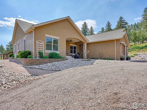 3rd image of 149 Mountain Meadow Ln