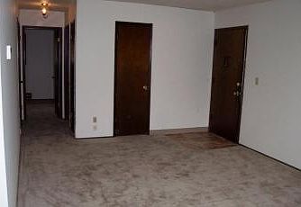 2nd image of 4145 SE Cesar Chavez Blvd APT 26
