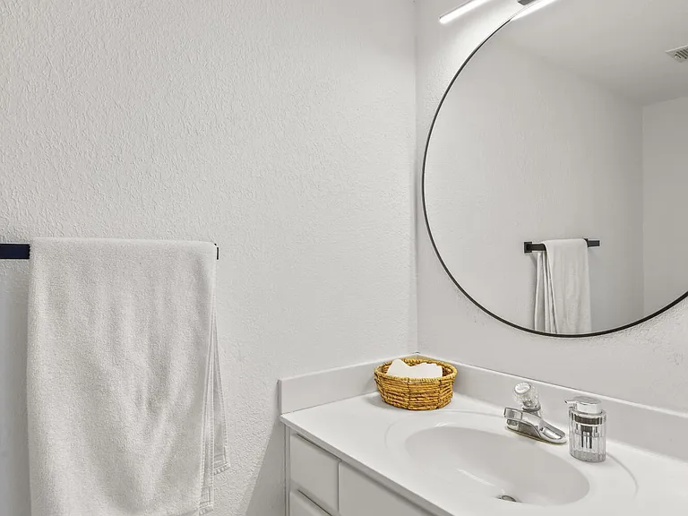 6205 La Posta Dr — Photo 32