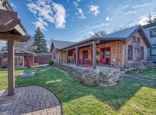 1007 7th St, Hood River, OR 97031
