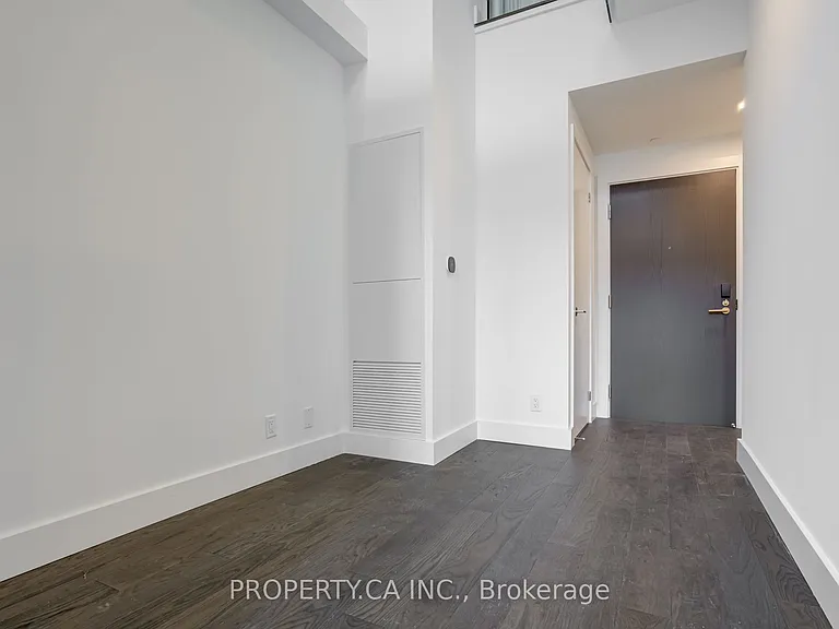 6 Greenbriar Rd #106 — Photo 12