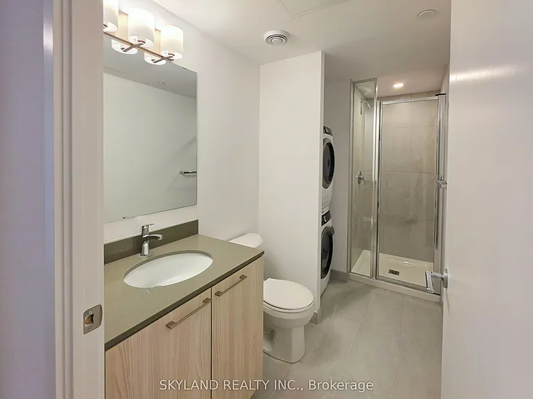 7437 Kingston Rd #409B — Photo 6
