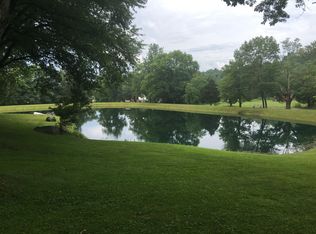 306 Harry Ln, Stroudsburg, PA 18360