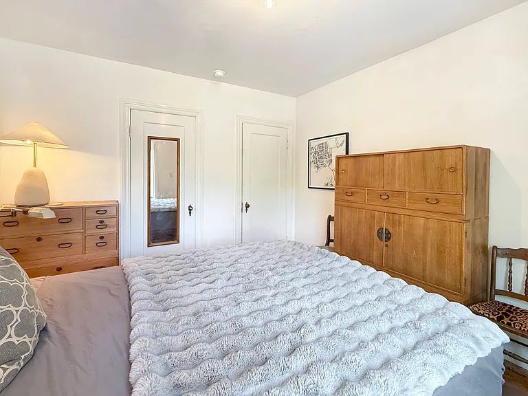 125 Winfield St — Photo 12